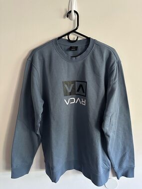 RVCA Men's Crewneck Sweatshirt in Dusty Blue